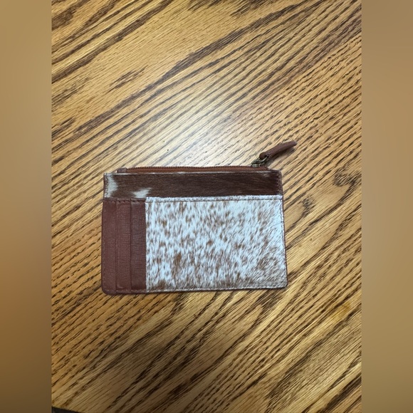 Cowhide Card Holder - Picture 1 of 2